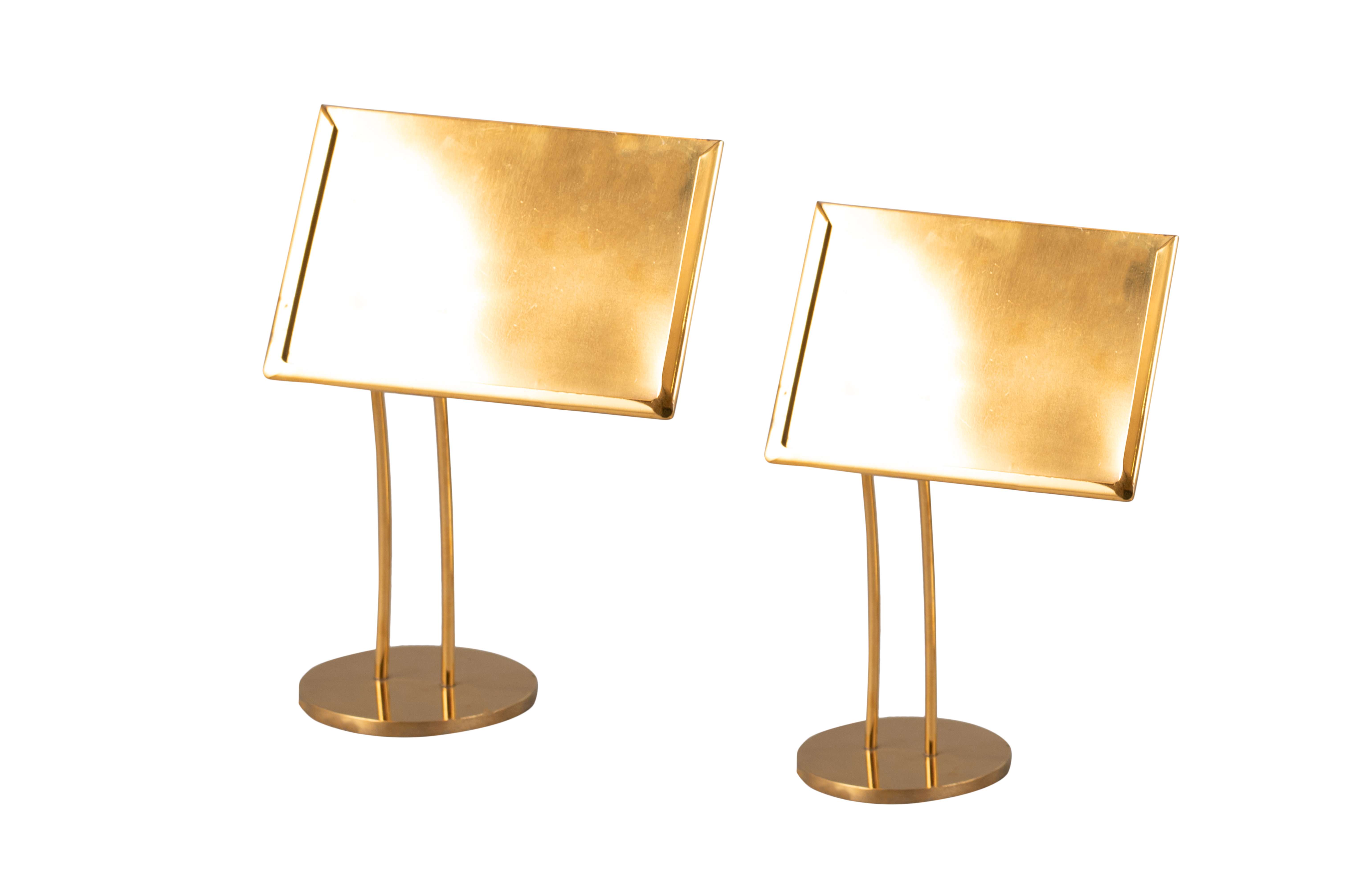 Tapper Menu Stand